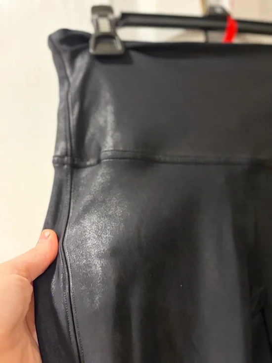 SPANX Faux Leather Leggings Black High Rise Sculpting Pull-On Size Medium - Picture 5 of 6